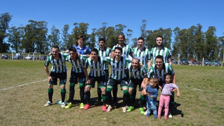 CÓMODO TRIUNFO