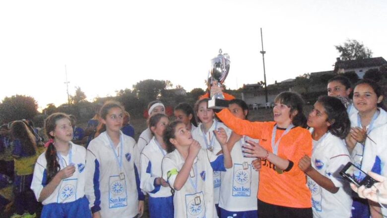 ACTUALIDAD TRICOLOR (28/10)
