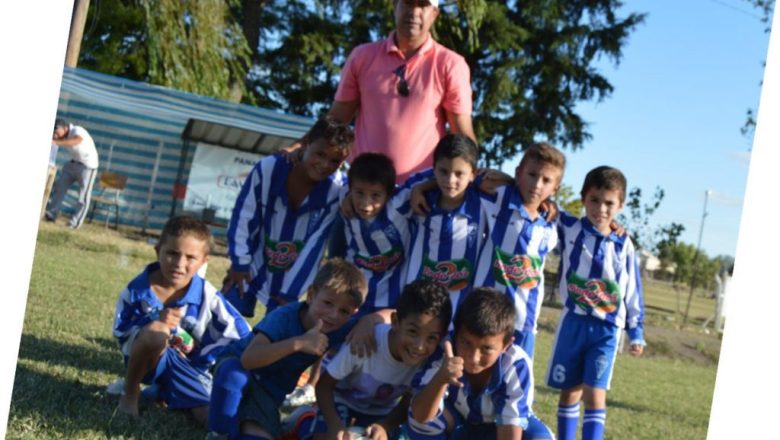 Detrás del balón