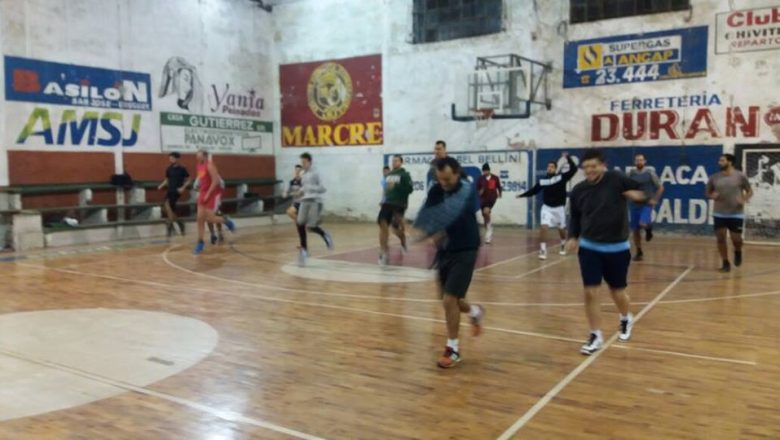 INICIO CON DERROTA