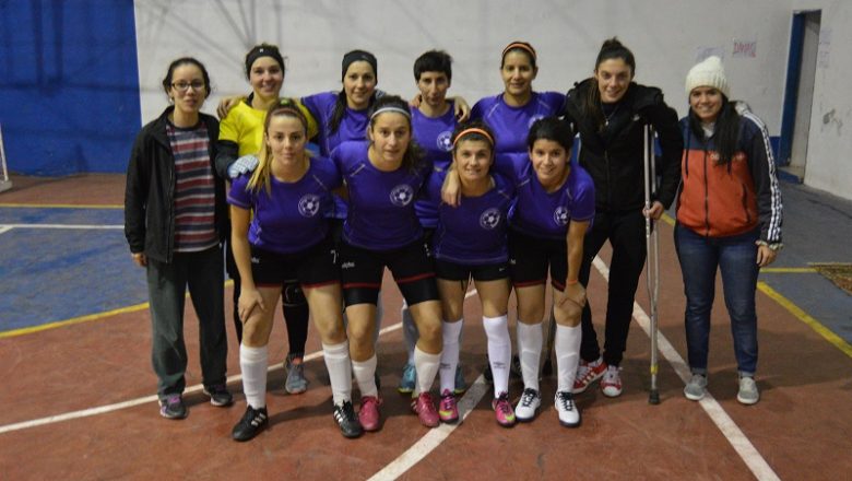 Tres equipos por el título