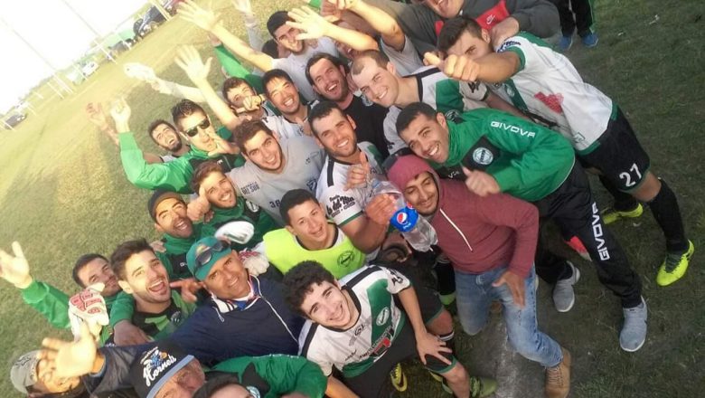 Pegaron primero