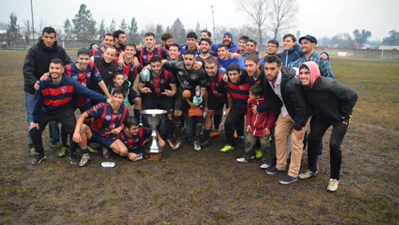 Goleó y es campeón