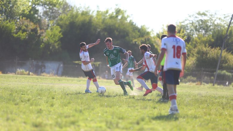 Muchos nenes para el mismo trompo