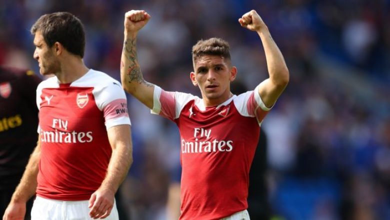 El gigante del Arsenal: la hinchada le canta a Torreira