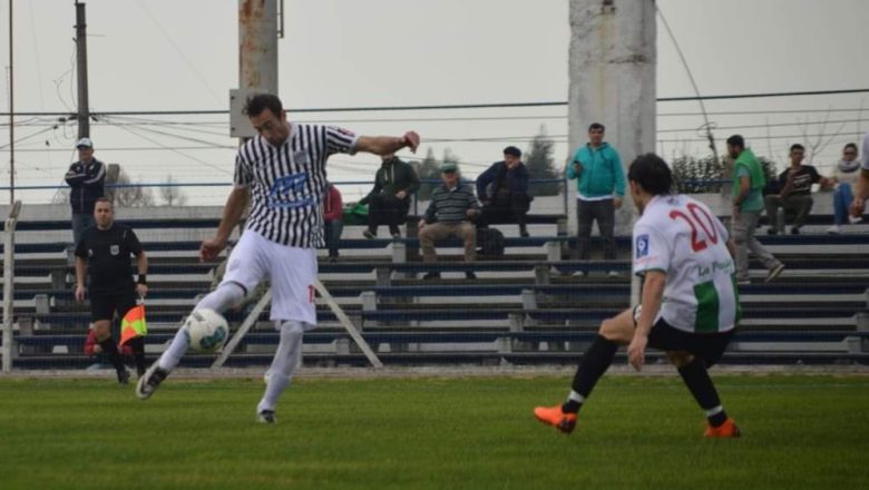Pasaje en mano para la tribu