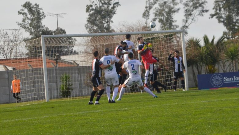Cayó y perdió el primer puesto