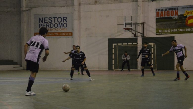 La «A» quedó a medias