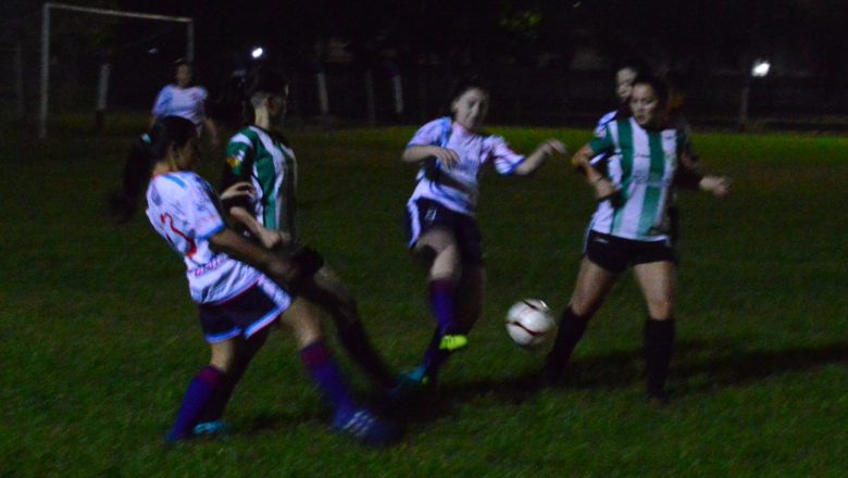 Dio inicio la Liga Mayor femenina