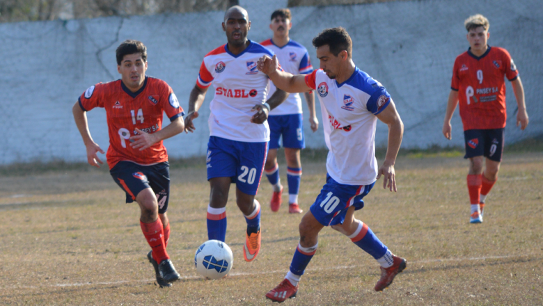 Tres de cuatro
