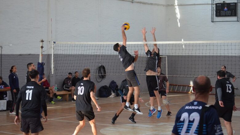 Nueva fecha del torneo de voley