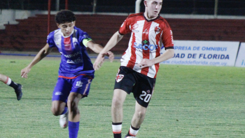 Florida goleó y sigue a semis