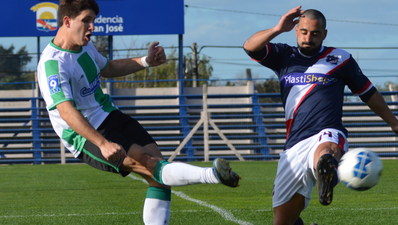 El campeón inició bien