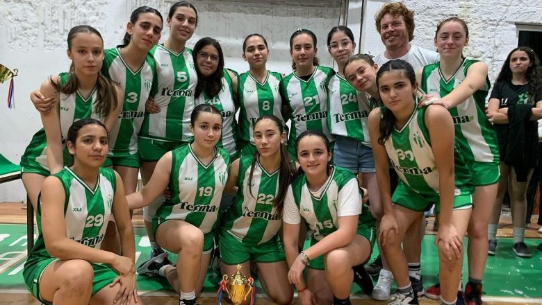 Organizó y fue vicecampeón