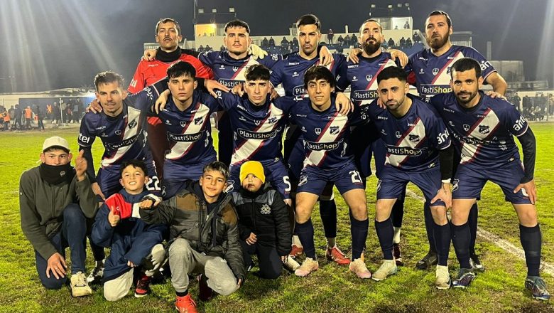 Campana ganó de punta a punta