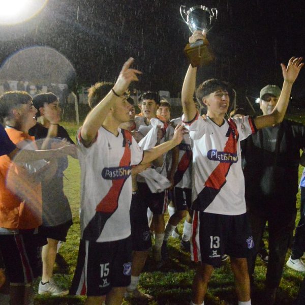 Campana celebró en los penales