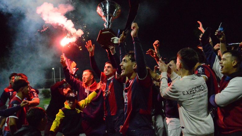 El santo se llevó el Clausura en penales