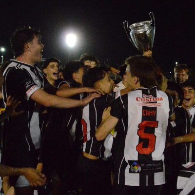 El decano celebró en sub 17