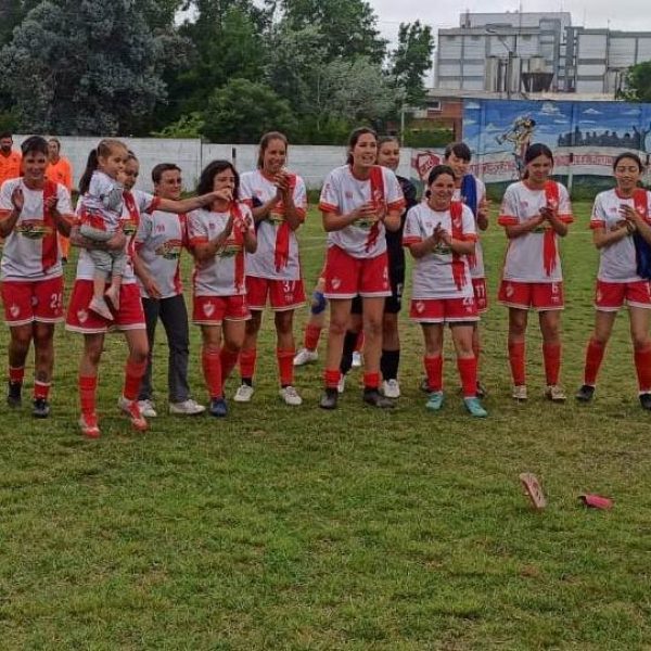 Goleó Oriental en la ida