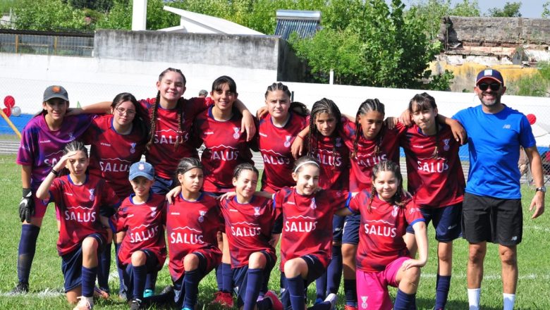 Las niñas empezaron con el Apertura