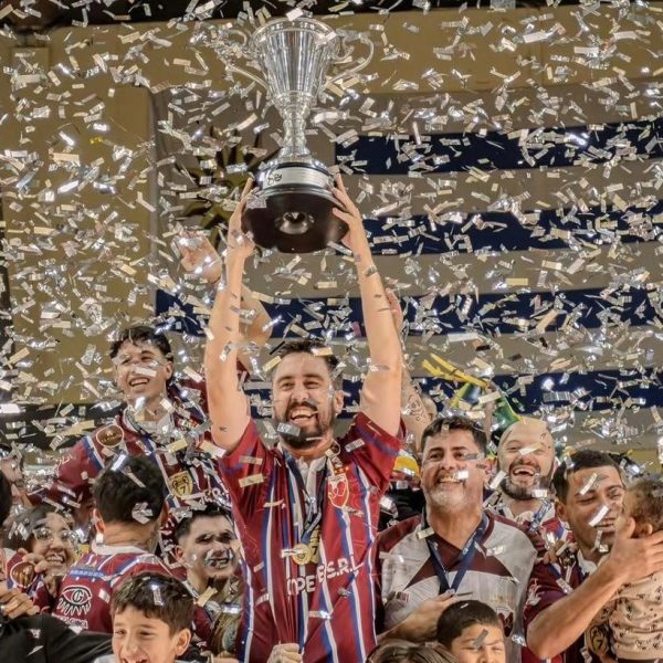 Paliza marujera para ser campeón del interior