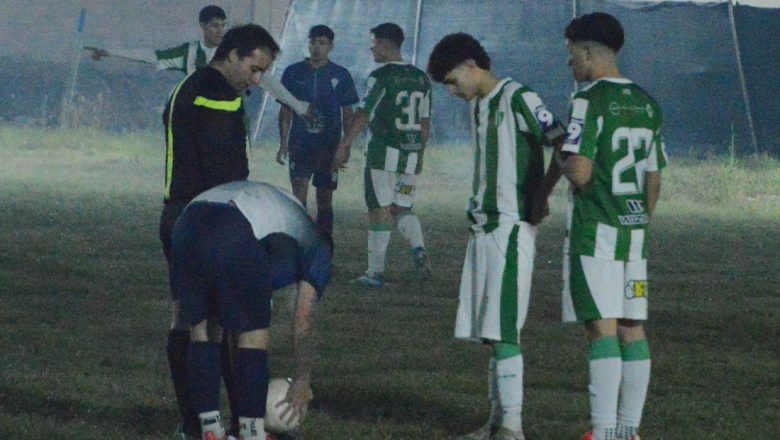Corta diferencia entre cinco equipos