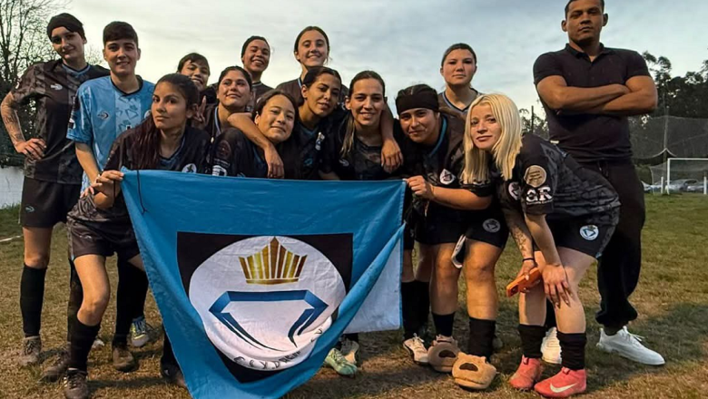 Reinas del Plata sorprendió con victoria